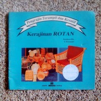 Image of Pengrajin Terampil Dan Kreatif Kerajinan Rotan